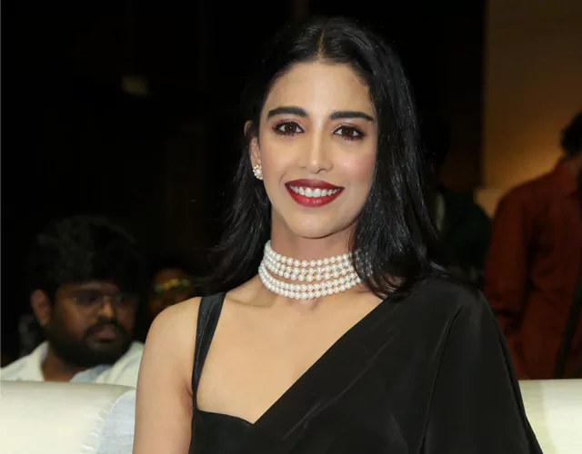 Daksha Nagarkar Black Saree Photos